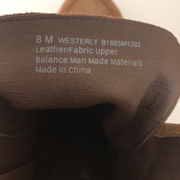 NWOT. Beautiful and comfy brown booties. - Picture 6 of 7